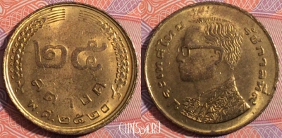 Таиланд 25 сатангов 1977 года (๒๕๒๐), Y# 109, 180-078
