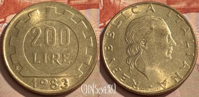Италия 200 лир 1983 года, KM# 105, 427q-136 ♛