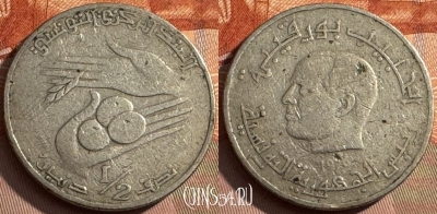 Тунис 1/2 динара 1976 года, KM# 303, 384s-133